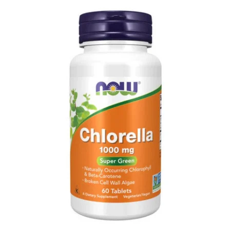 Supliment alimentar cu chlorella, microalgă verde cu perete celular spart mecanic, sursă naturală de nutrienți vegetali.